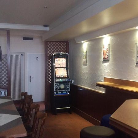 Hotel Am Schenkelberg Saarbrücken Zewnętrze zdjęcie
