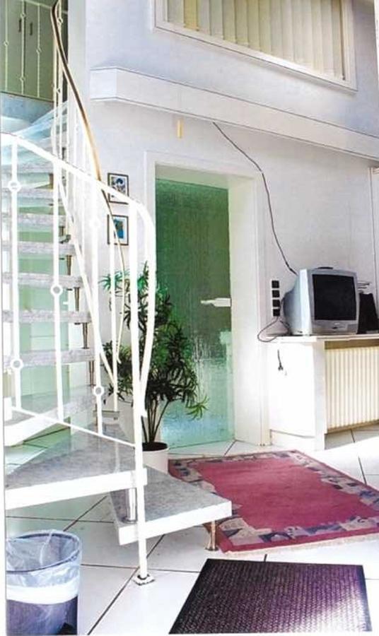 Hotel Am Schenkelberg Saarbrücken Zewnętrze zdjęcie