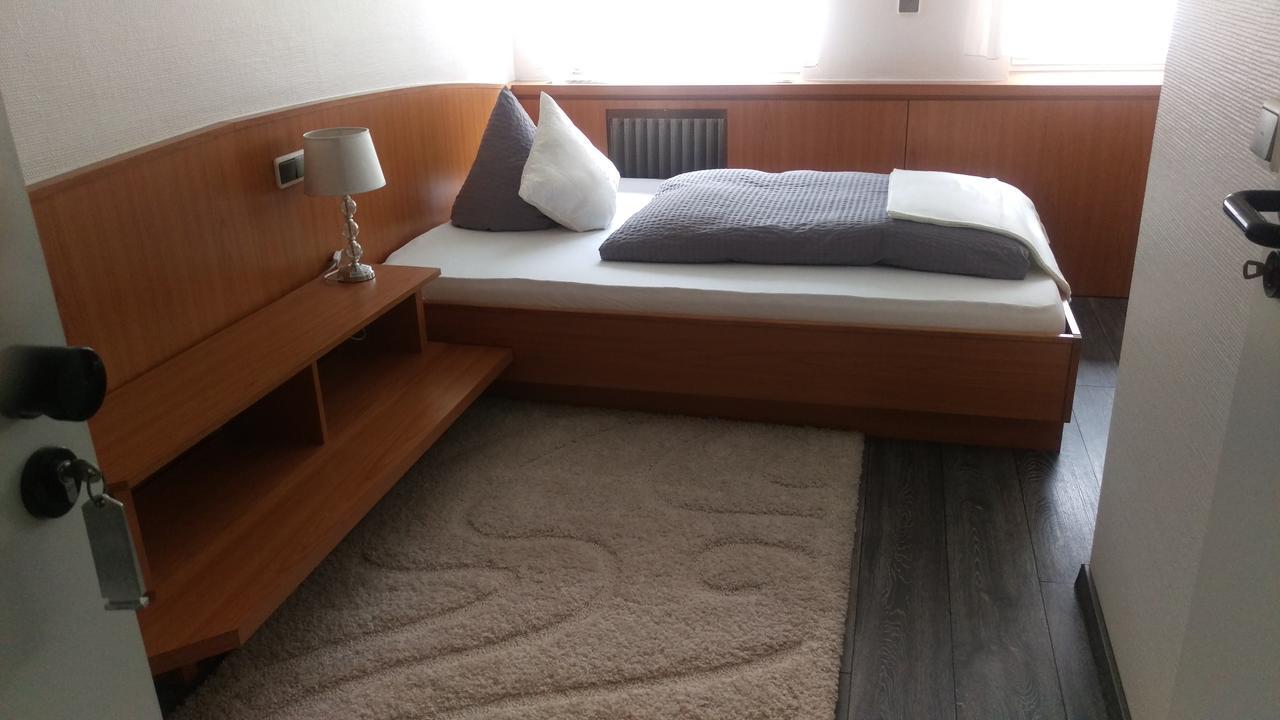 Hotel Am Schenkelberg Saarbrücken Zewnętrze zdjęcie